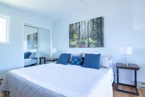 Lakeside Cove - Three Bedroom Cottage, Sleeps 10 - Image 4