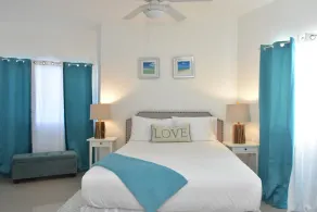 Floating On Water- Ocean Front Luxury Penthouse - Image 3
