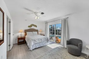 Harbor Heights Private Pool Vacation Home On Canal With Bbq And Dock 2 Bedroom Home - Image 5