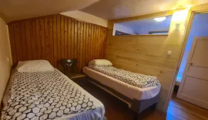 Cottage - Image 5