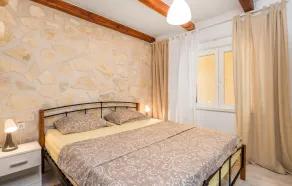 Amazing home in Cesarica with WiFi - Image 5