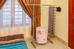 One bed room with toilet in a posh villa - Image 5
