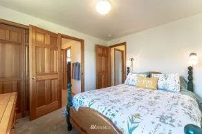 Haus mit Blick auf den Lake Chelan bei Wapato Point - Image 3