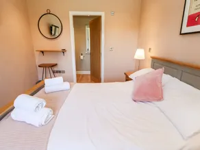 RISING SUN, romantic, character holiday cottage in Kirkbymoorside - Image 5