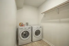 Brand NEW Luxury Scandinavian Style Basement Apartment! - Image 4