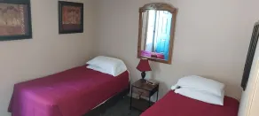 Bear Den Cabin a quaint non smoking cabin  Single Bedroom- Sleeps 4 Comfortably - Image 3