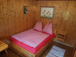 La casa vacanze rustica sul pendio soleggiato - Image 4
