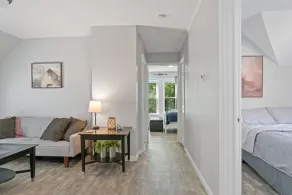 Apartment near Water front. 20 minutes from Niagara Falls/Buffalo. - Image 5