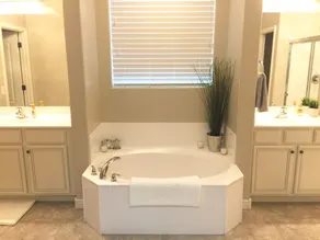 5 værelses hus med opvarmet pool & Hot Tub-11 sovepladser - Image 3