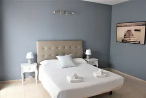 Apartamento con vistas, playa y WIFI - Image 3