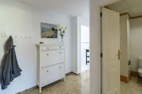 LA- Beautiful 3 bedroom Penthouse close to sea - Image 3