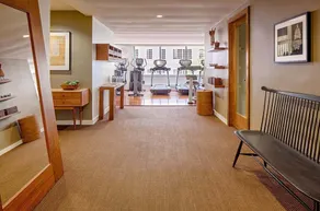 2 Connecting Suites at a 5⭐️ Hotel - Image 3