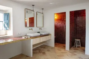 CALASOLITA, SMALL FARMHOUSE IN ULLASTRET - Image 3