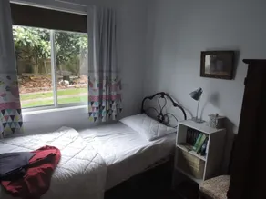 Magic home, magic views. Minutes walk to beaches, swimming, shops, restaurants - Image 5