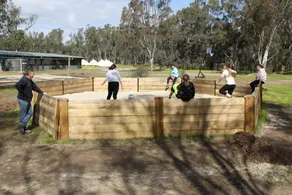 GROUP CAMP ON MURRAY RIVER NEAR ECHUCA / MOAMA - Image 5