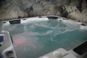 Naturpark-, Weinbergferienhaus Uhl bubbelpool och bastu - Image 3