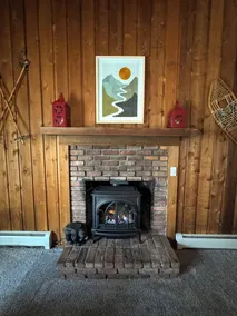 Winter ‘27 Seasonal Available-Dog Friendly Chalet in the Woods + Pool, Mt. Snow - Image 2