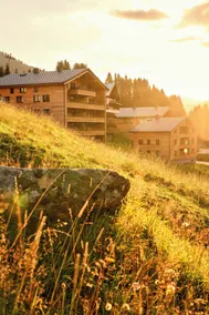 Alpenstolz Damüls Haus 1 - Stilvoll urlauben in den Bergen - Image 2