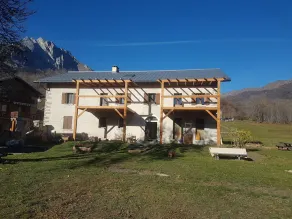 Gite au Calme Avec vue sur les Montagnes - Image 4