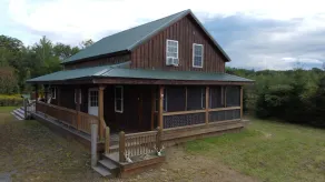 Salmon River Waterfront Lodge w/ Soothing Hot Tub - Image 4
