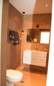 Blom Airport Apartment - Image 2