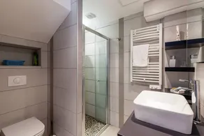 Excepcional apartamento de diseño de lujo con gran terraza. - Image 2