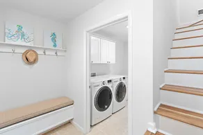 Heated Private Pool! Steps to Village and Beaches! Family Home - Image 3