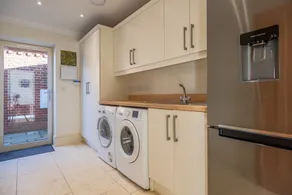 Saltings House - Image 5