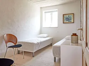 5 Sterne Ferienhaus in Svaneke - Image 5