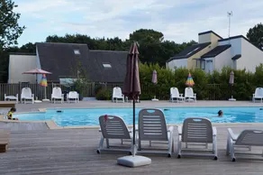 stor T3 med have, opvarmet pool og strand 700 m - Image 5