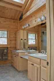 Large Family Home with Acreage in Beautiful Animas Valley [CO Lic. 02872172-000] - Image 3