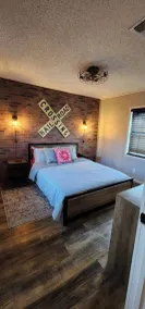 Cozy & Convenient Bungalow - Downtown & HPU - Image 4