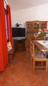 Unabhängige Villa mit exklusivem Grundstück Garten - Image 5