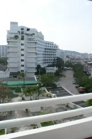 Royal Twins Palace Hotel - Image 1