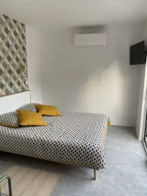 Logement avec grande terrasse - Image 3
