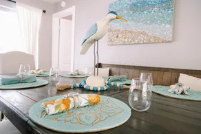 Singer Island Beach, Heated Pool, PUTT PUTT, Pool Table & 5 min walk to Beach! - Image 5