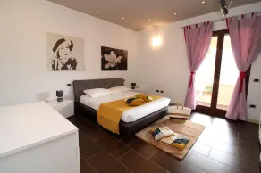 casa vacanze con giardino e zona barbecue,3 camere letto,1 km dal mare - Image 5