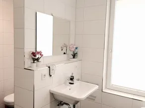 Fantastic apartment overlooking the Rhine 163m², 5 BR., Large terrace - Image 2