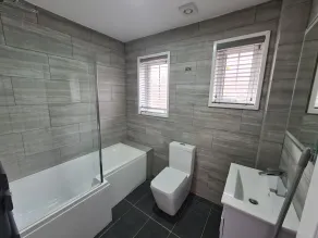 Turay Villa with Hot Tub - Image 4