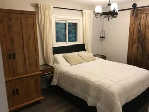 \"Cottage Home On The River\" 1 Bedroom - Image 3