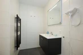 Luxury fully furnished terraced holiday villa for 4 people - Image 5