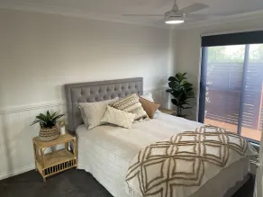 5 minute walk to Beach and close to Dromana - Image 4