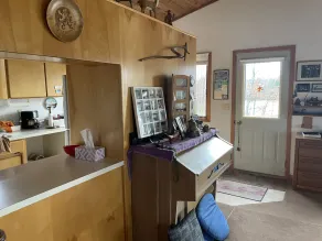 Fishing cabin in the pines! 50 acres of lakeshore & forest. Hear the loons call. - Image 4