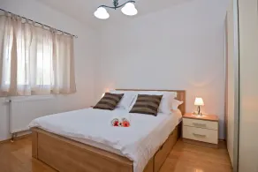 Villa Vinea **** Prapatnica, Trogir - Image 4