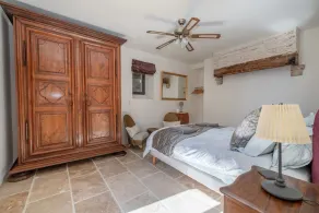 Luxury 1 bd gite. Rural & Peaceful. Eymet just 5 mins away. Dedicated work space - Image 4