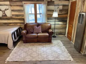 Cheerful cozy cabin in the tall pines Alpine AZ #3 - Image 3