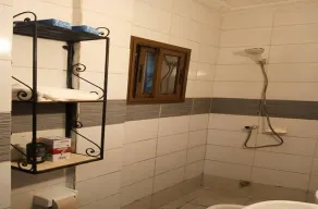 High standing residence located in Douala - Image 2