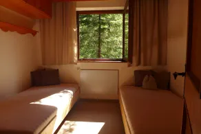 Casa de madeira rural para 4 pessoas na região de Olympia Seefeld - Image 2
