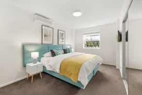 Modern and Spacious Three  Bedroom Apartment - Image 4