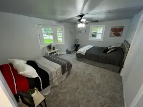 Beautifully remodeled 4 BR home w/ in-ground pool - Image 5